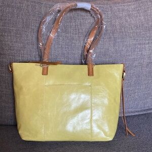 Hobo Cicely lemongrass Leather Tote Bag New with Tags